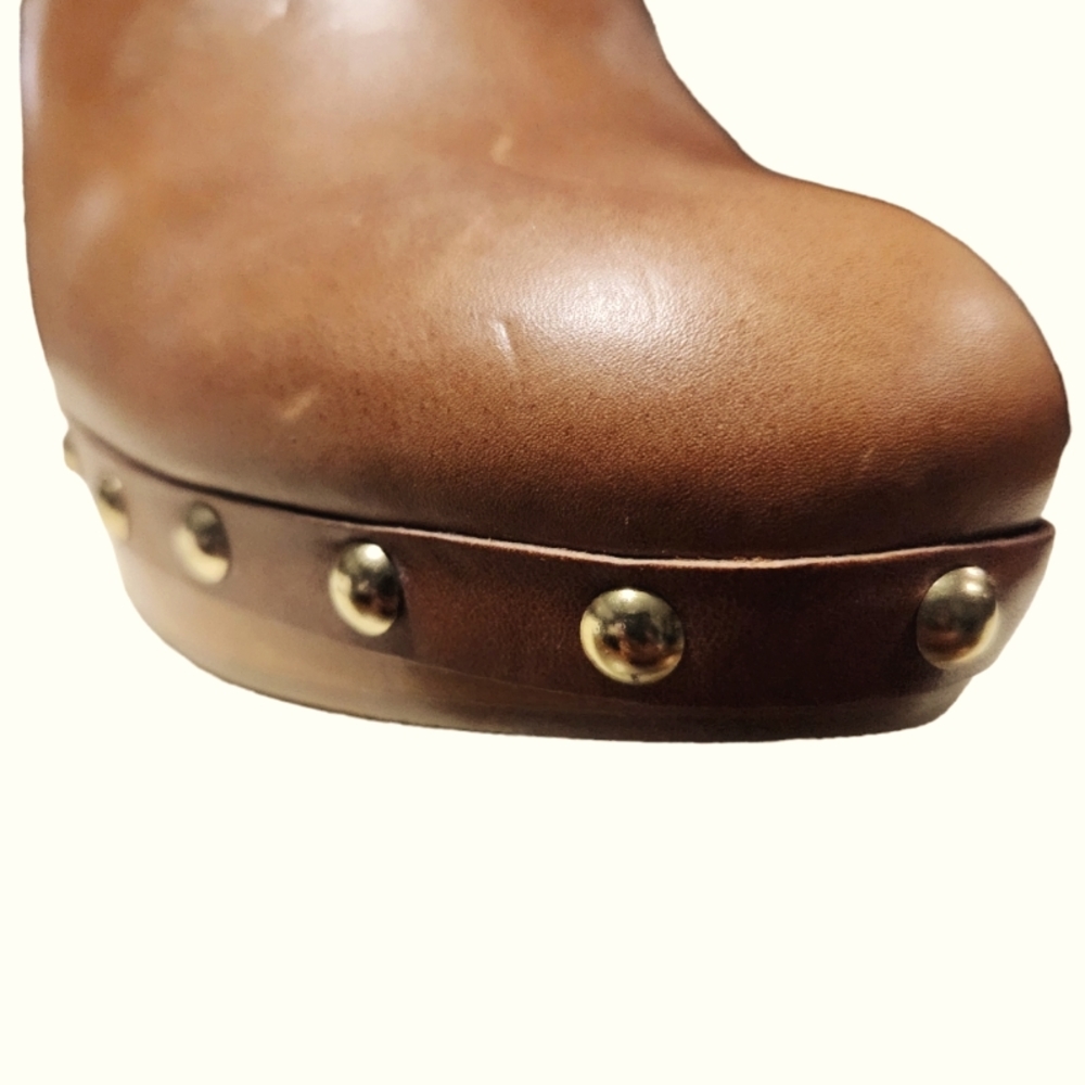 Leather Studded Coach Clogs W/Box Size 9 - Picture 9 of 12